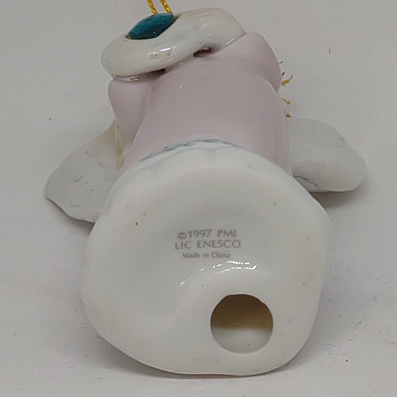 🌷‼️5/$20  Enesco December Ceramic Angel Blue Heart Christmas Ornament 1997 3" - Picture 6 of 7